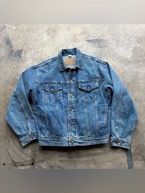 Vintage GAP Denim Trucker Jacket Blue Cotton Medium Wash Classic Zip